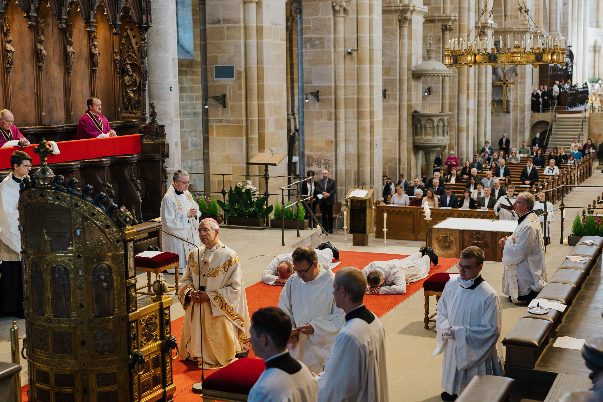Diakonenweihe im Bamberger Dom